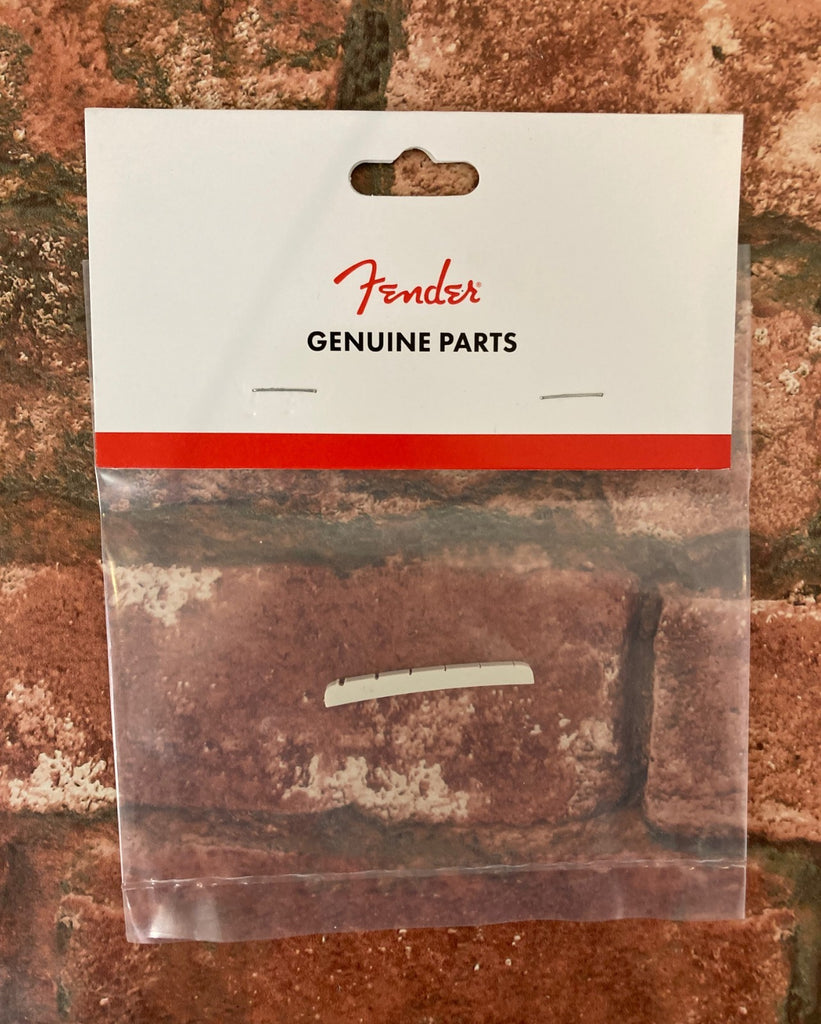Fender Synthetic Bone Nut- 9.5" Radius for Strat, Tele, Jaguar, Pre-Slotted
