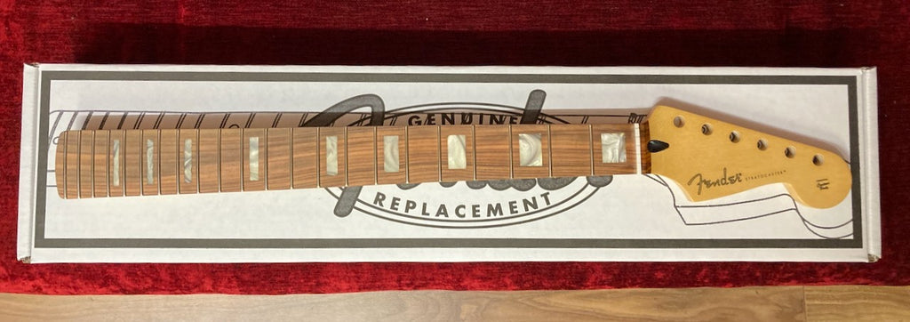 Fender Player Series Stratocaster Neck w/Block Inlays, Maple & Pau Ferro Strat